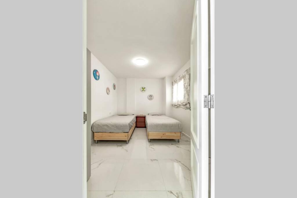 Modern In Parque Royal I, Playa Fanabe Apartamento *