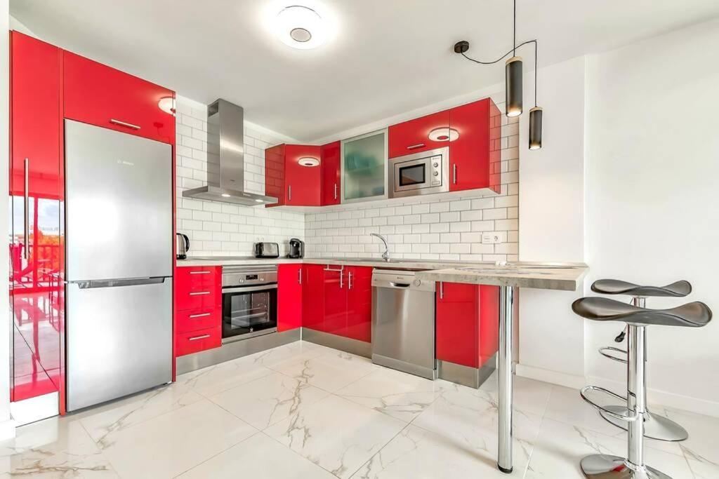 Modern In Parque Royal I, Playa Fanabe Apartamento *
