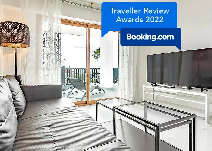 Modern Apartment In Parque Royal I, Playa Fanabe
