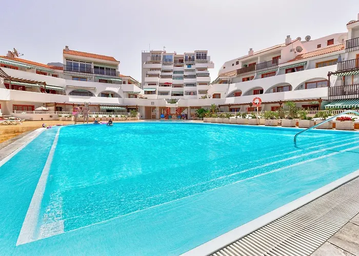 Modern Apartment In Parque Royal I, Playa Fanabe